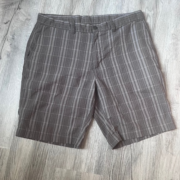PATAGONIA ORGANIC COTTON BLEND PLAID SHORTS MEN'S Size 34 Waist Gray - Picture 1 of 4